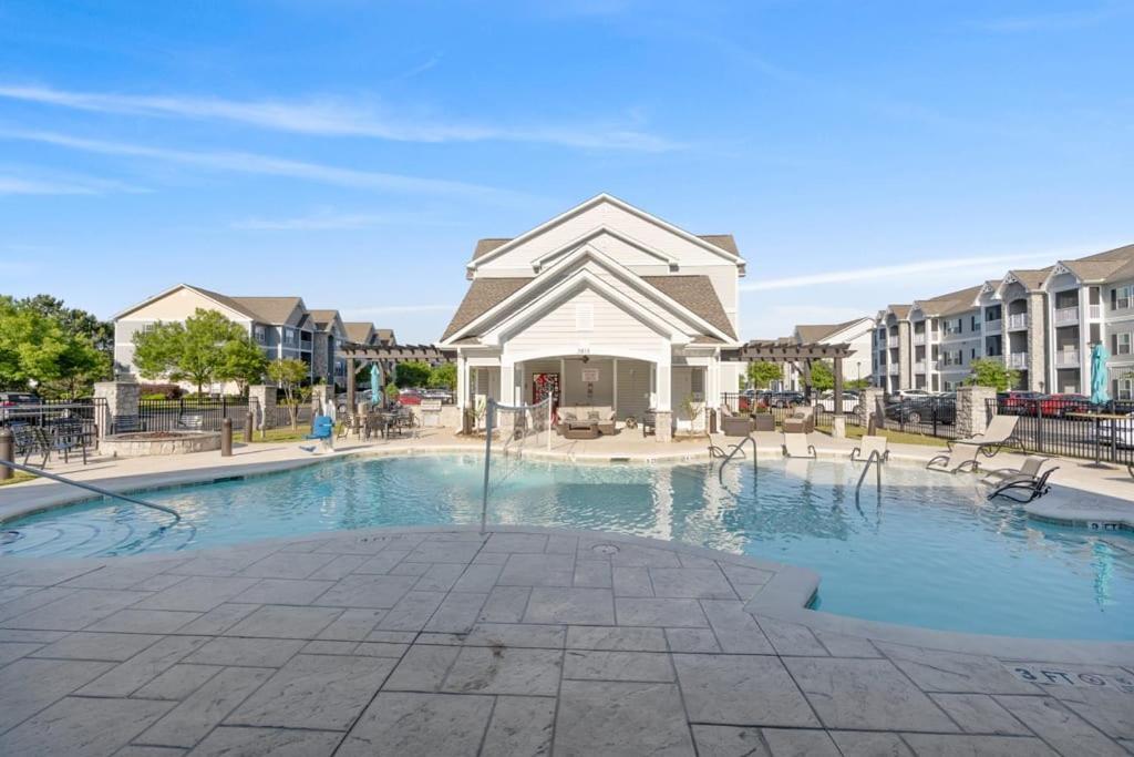 דירות מירטל ביץ' Viagem Perfect 1Br With Balcony Pool And Gym מראה חיצוני תמונה